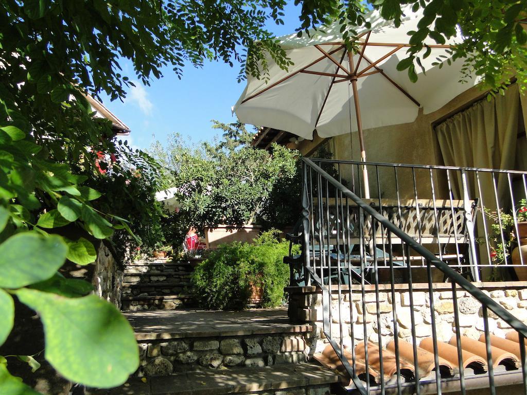 圣吉米纳诺 La Capanna Di Sovestro酒店 客房 照片